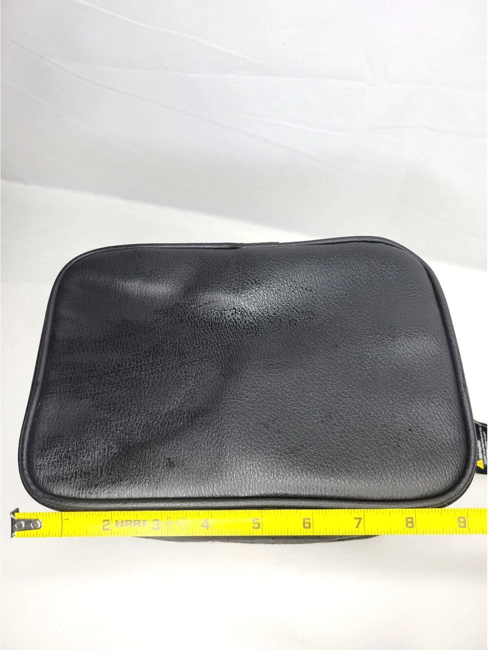 BEBE Travel Cosmetic Train Case Bag Zip Around  with Bow Black